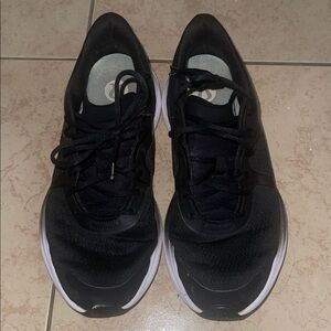 Lululemon Women’s Blissfeel Running Sneakers